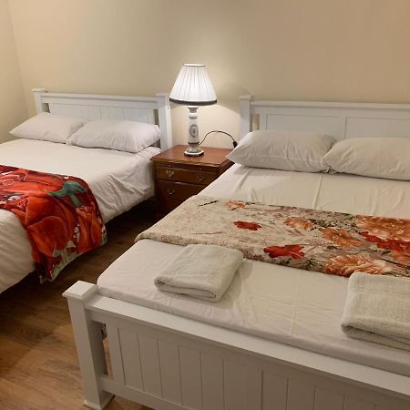 Two Bed Holiday Apartment Londres Exterior foto